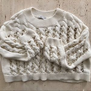Zara Loose Knit Cropped Sweater